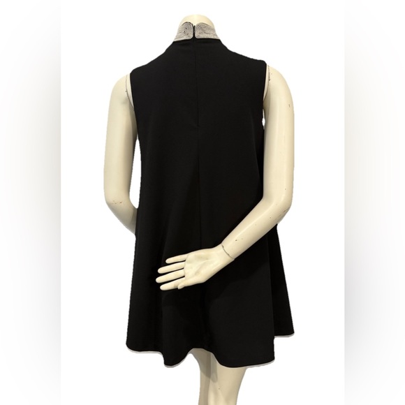 Gracia Black Sleeveless Dress Small Silver Embellished Collar Lined A-Line - Picture 2 of 8